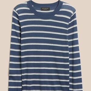 Banana Republic Women’s Striped Forever Crew Blue Striped Spring Sweater Large